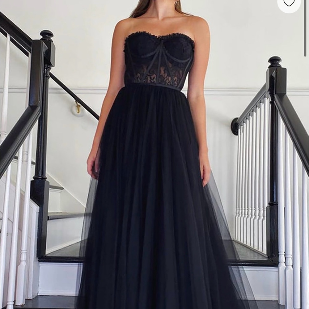 STACEES NEVER WORN NEW WITH TAGS BLACK PROM DRESS SIZE 6 ORIGINALLY $200
